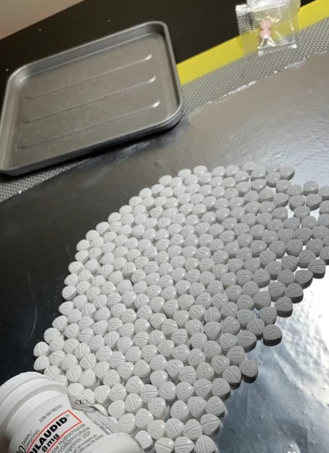 Hydromorphone 8mg (Dilaudid)